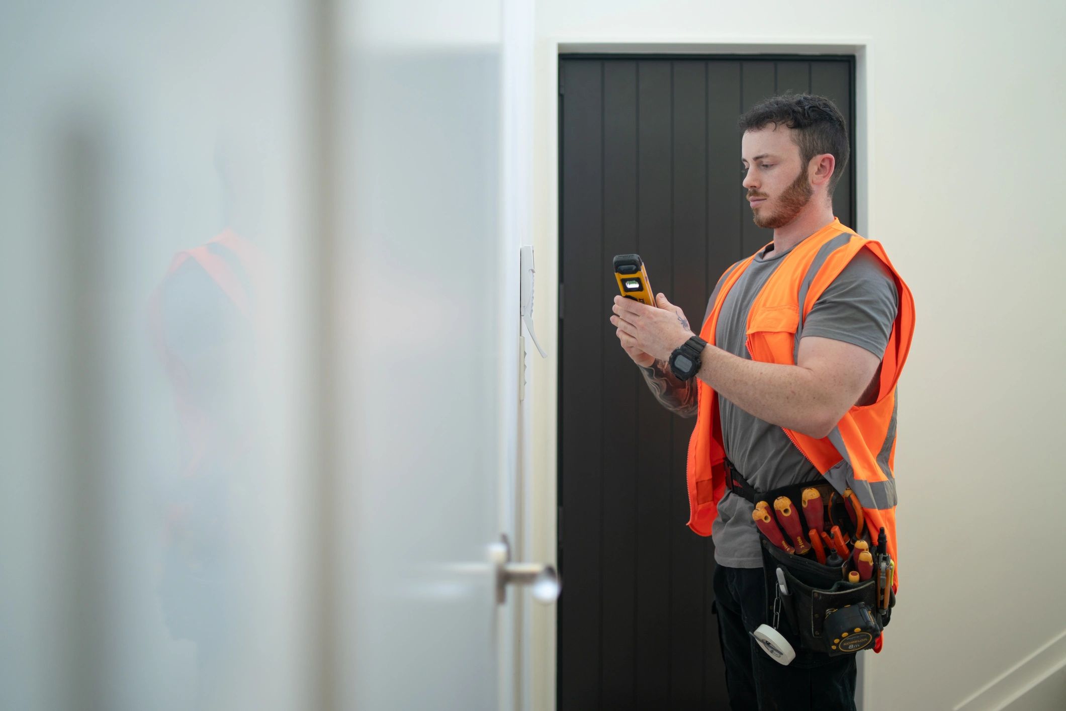 Jordan Lee, installation lead