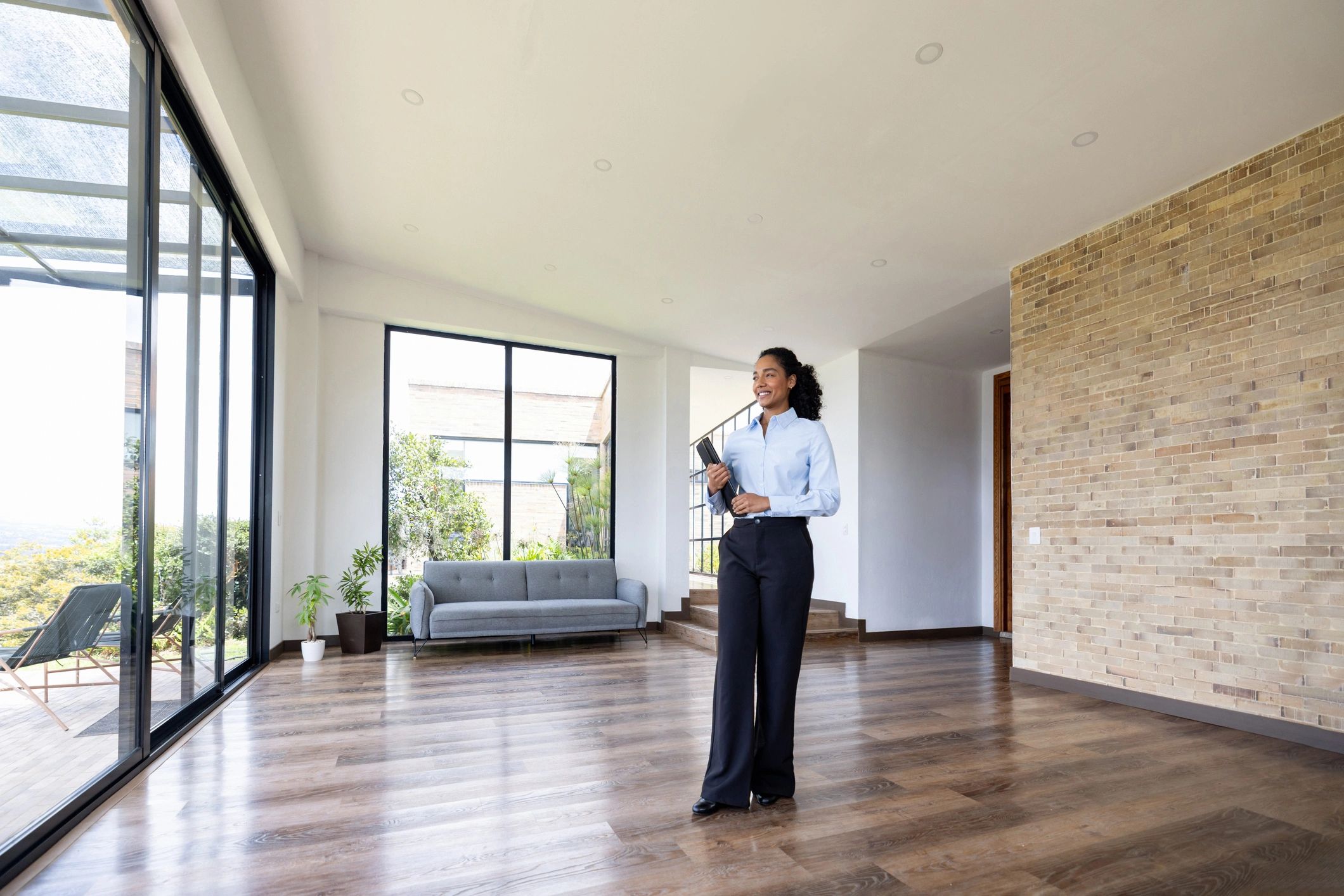 Consultant discussing smart home solutions with a homeowner